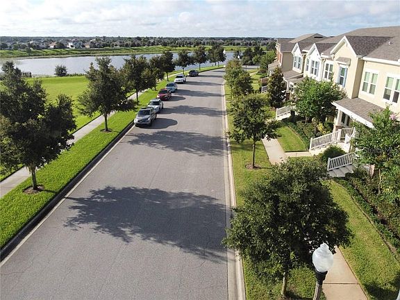 5th image of 8056 Bluejack Oak Dr