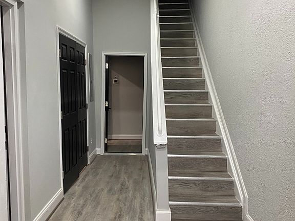 3rd image of 837 N Fulton Ave #2C