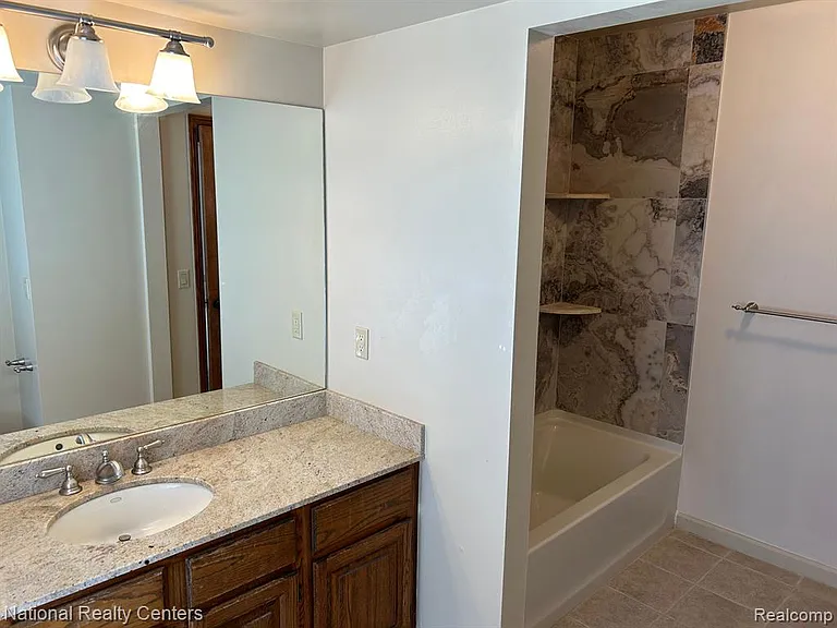 6572 Ridgeview Dr — Photo 19