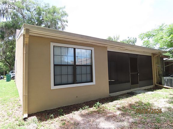 2nd image of 210 Talmage Ave