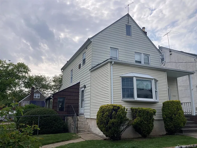 513 Marcellus Rd #1 — Photo 1