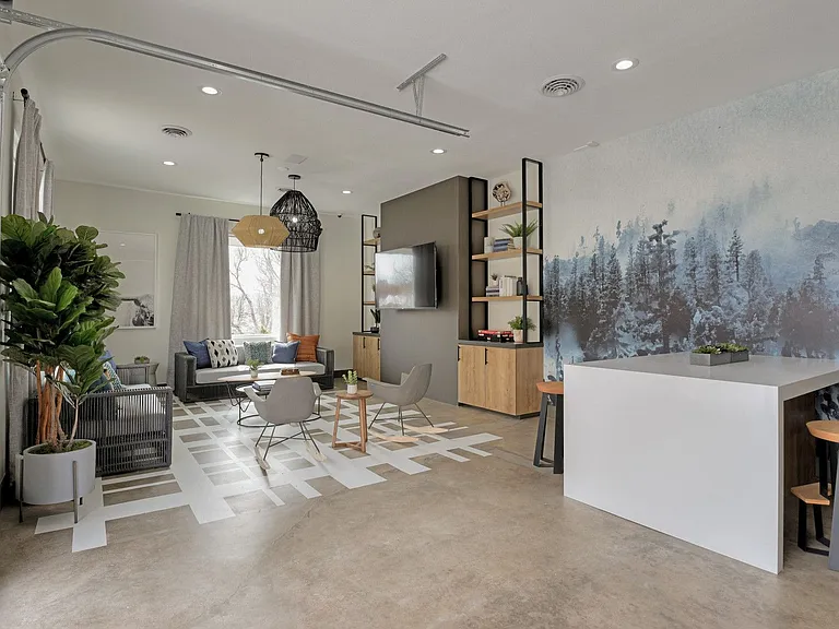 Greenwood Point Apartment Homes — Photo 5