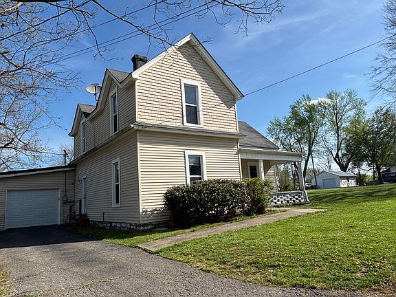 4th image of 307 Main St W