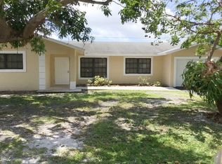 302 SW 5th Ave, Boynton Beach, FL 33435