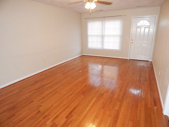 5th image of 1025 Forest St