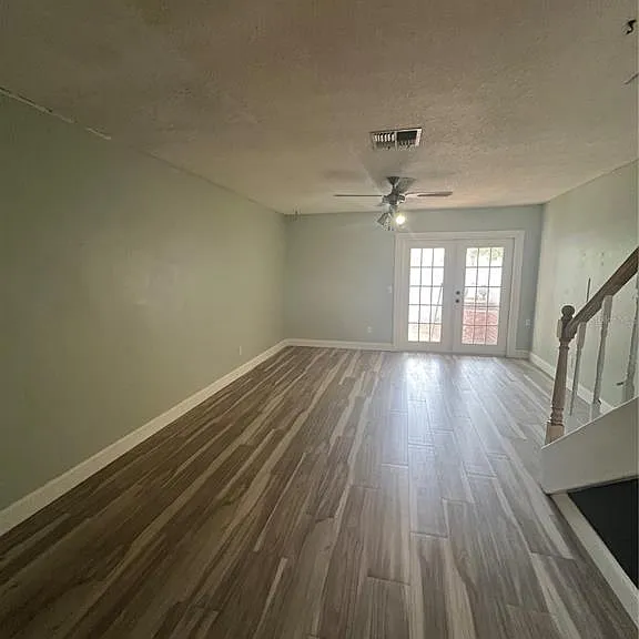 11359 Stratton Park Dr — Photo 4