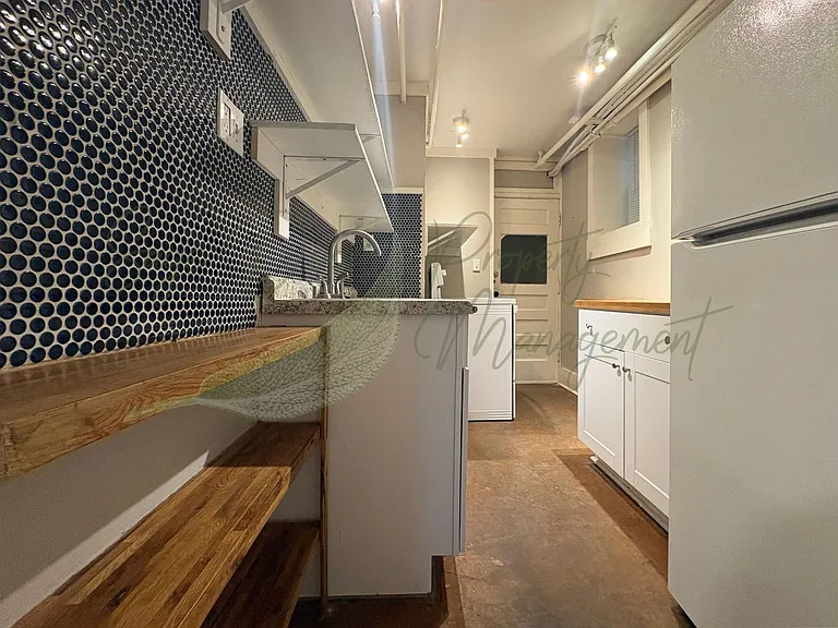 2805 Gillham Rd #1GN — Photo 18