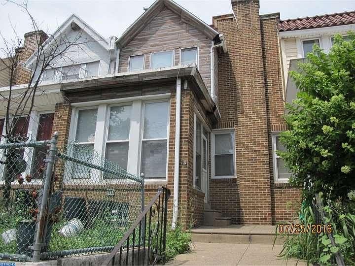1st image of 331 E Clarkson Ave