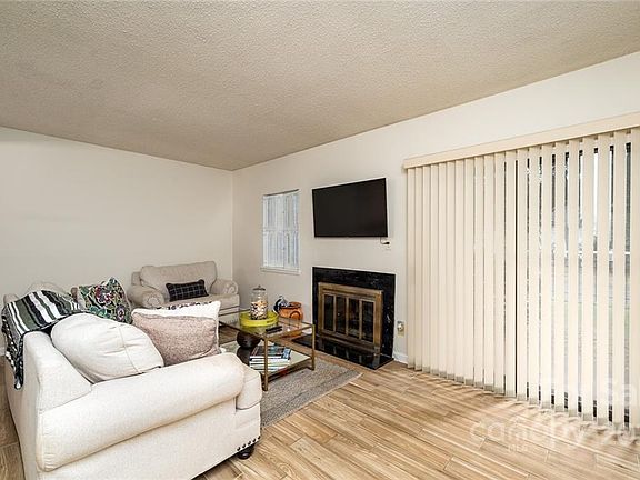 4th image of 3728 Winding Creek Ln