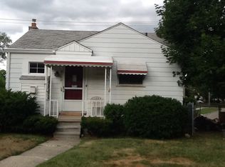 2900 Crooks Rd, Royal Oak, MI 48073