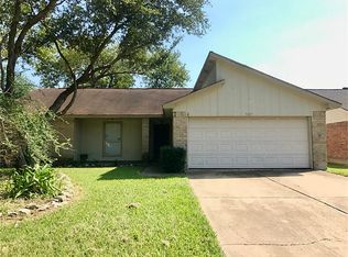 9407 Magnolia Ridge Dr, Houston, TX 77070