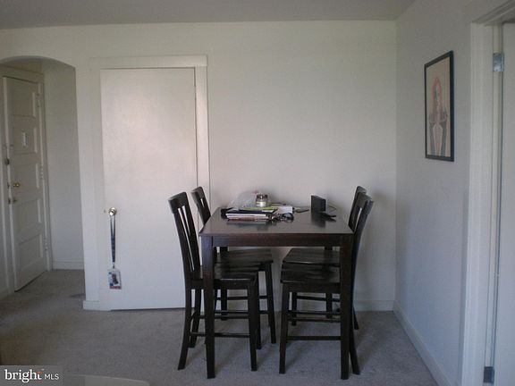 4th image of 1604 Delaware Ave APT 2E