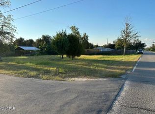 5039 Holly Ave, Youngstown, FL 32466