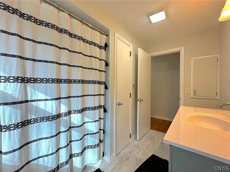 4055 Bristol Rd — Photo 11