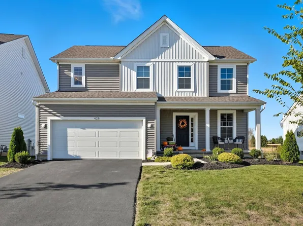 426 Bethpage Blvd, Commercial Point, OH 43116