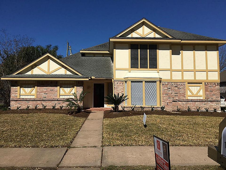 1st image of 15210 Paladora Dr