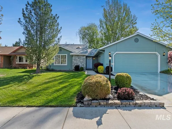 5710 N Oasis Dr, Garden City, ID 83714