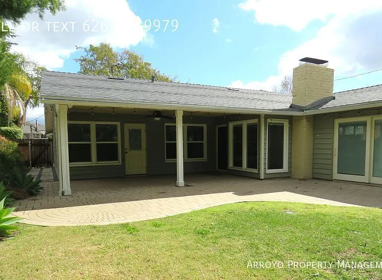 1165 Leonard Ave — Photo 26
