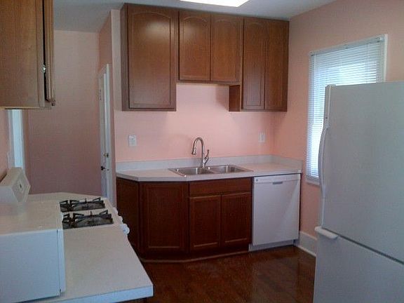 5th image of 444 W Saratoga Ave