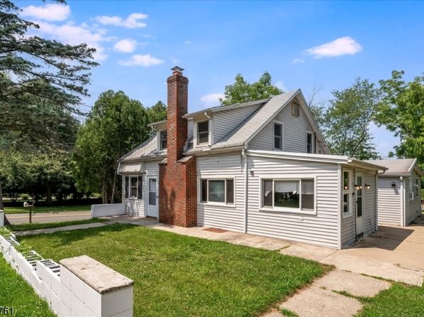 102A N Jefferson Rd