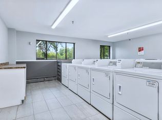 Saratoga Place, Ottawa, ON K1T 1W4