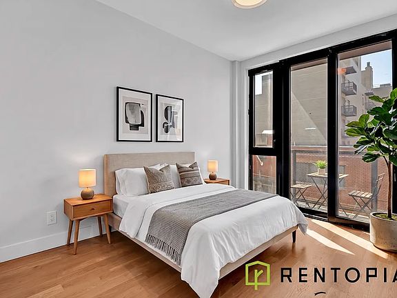4th image of 5 Withers St #204