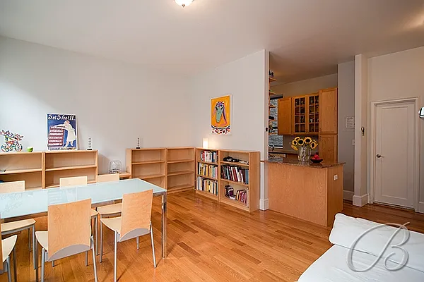 Sold by Bellmarc Realty | media 9