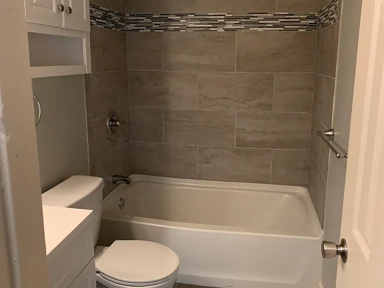 Second Full Bath located near bedrooms