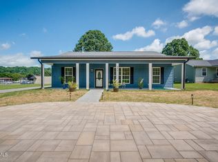 889 S Mohawk Dr, Erwin, TN 37650