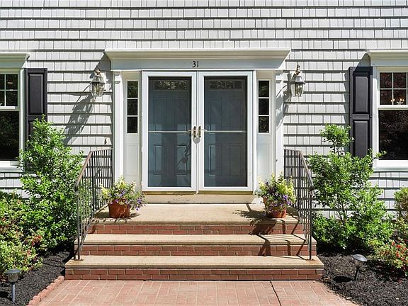 3rd image of 31 Parsons Ln