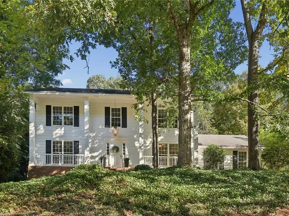 1207 Winding Branch Cir, Atlanta, GA 30338