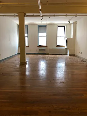 Rented by The Roebling Group | media 33