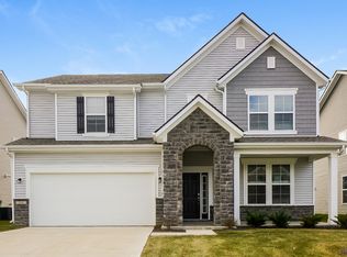 1119 Barberry Dr, Greenwood, IN 46143