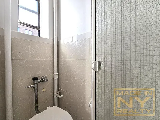 Rented by Made In NY Realty | media 9