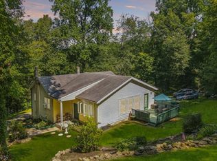 5 Buckhorn Dr, Belvidere, NJ 07823