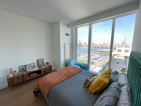 50 Bridge Park Drive image 19 of 22