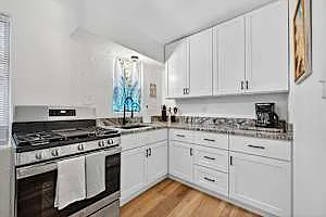 312 Ocean Ave #B — Photo 2