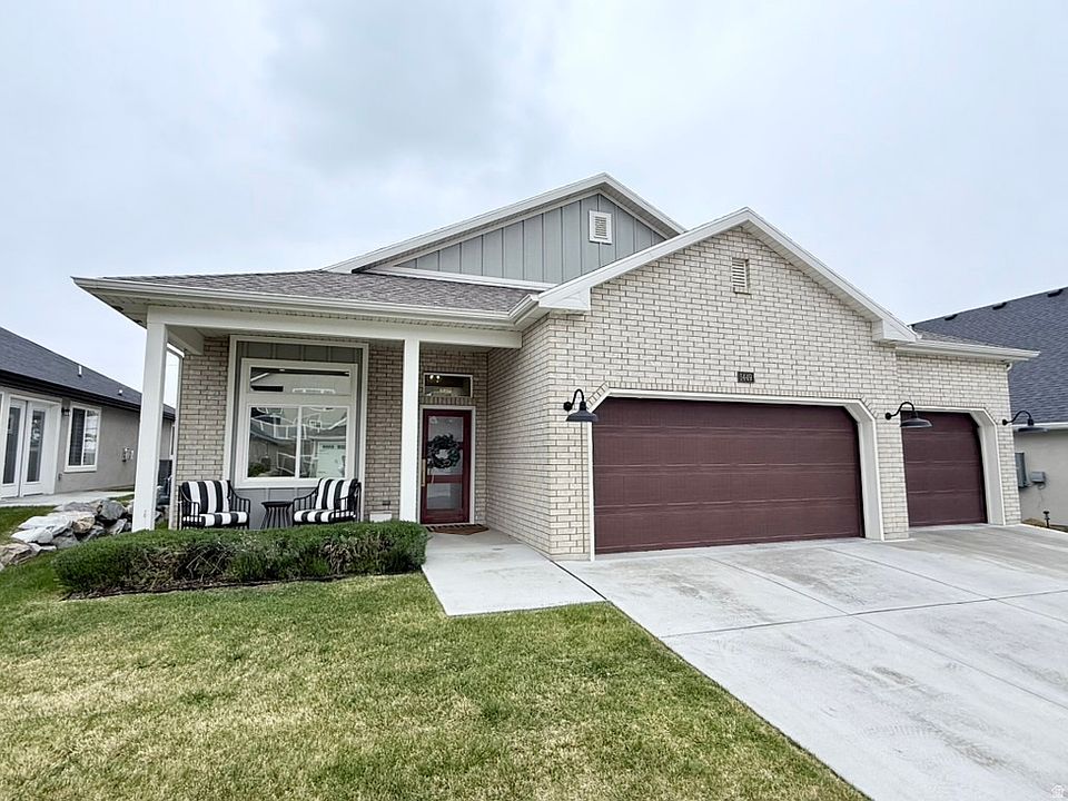 1st image of 1449 N Cobblewood Ct