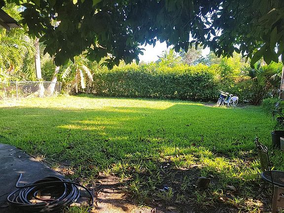 5th image of 14431 S Biscayne River Dr