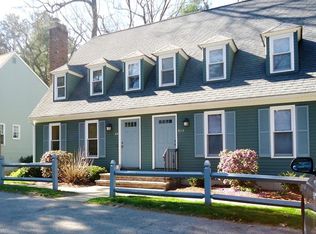 215 Wellman Ave, North Chelmsford, MA 01863