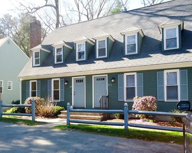 215 Wellman Ave, North Chelmsford, MA, 01863