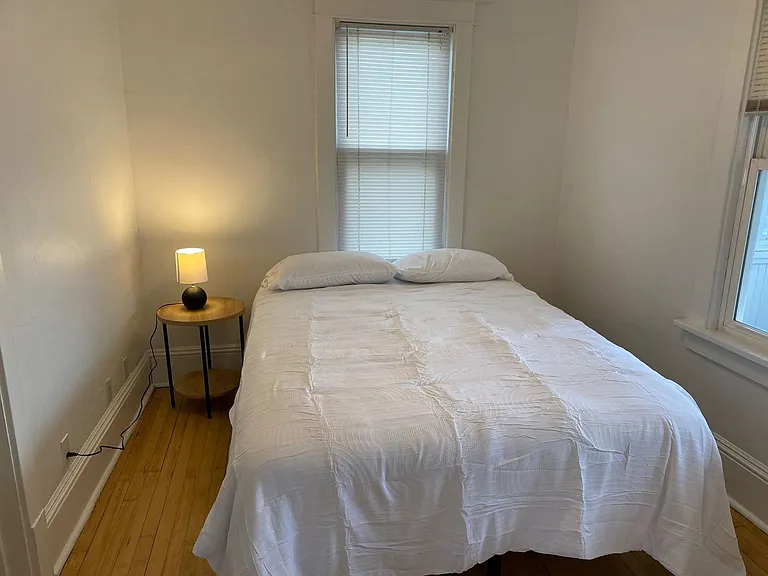 410 N Maple Ave — Photo 33