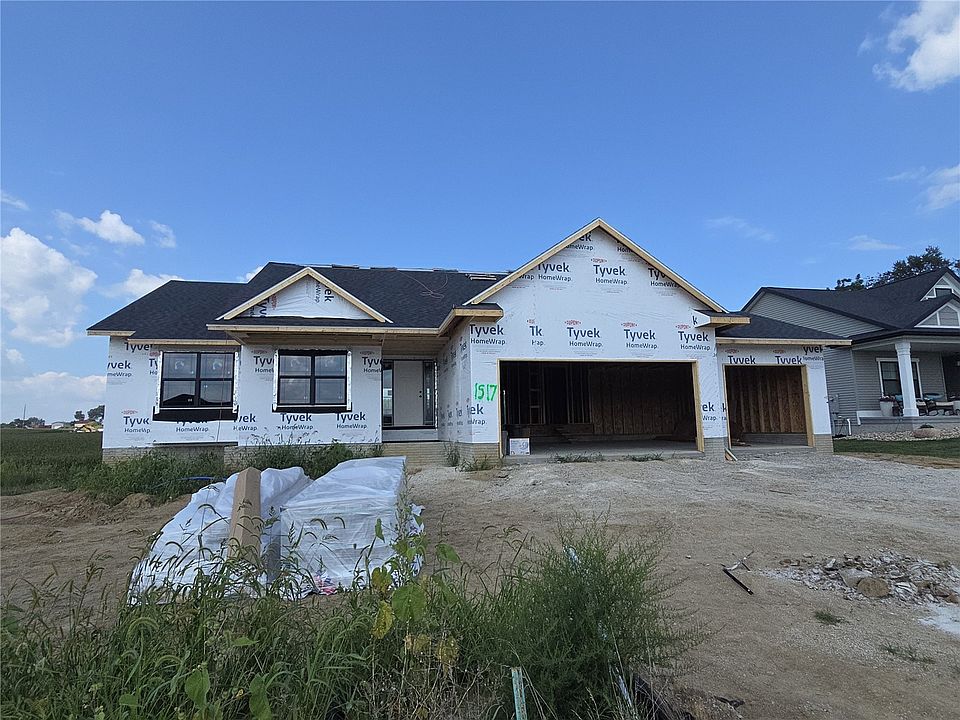 1st image of 1517 3rd St SW