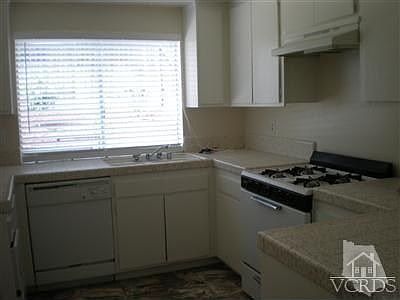 3rd image of 6565 Hummingbird St