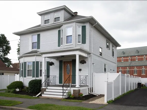 8 Lake Ave, Lynn, MA 01904