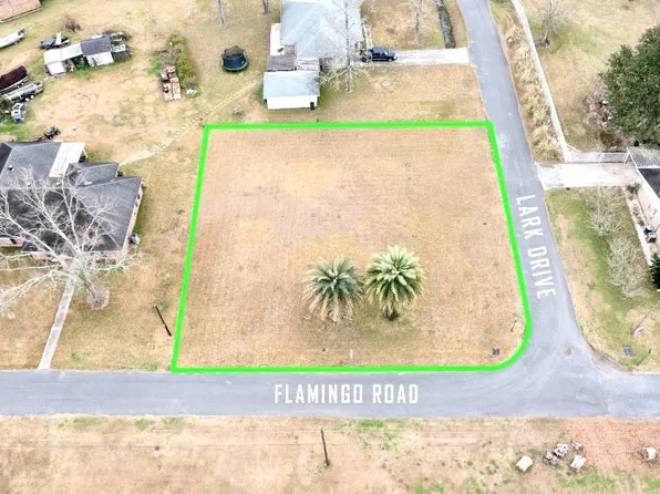 249 Flamingo Rd, Morgan City, LA 70380