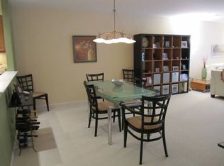 10819 Luxberry Dr, North Bethesda, MD 20852