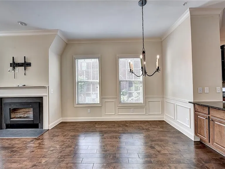 2448 Tenor Ln — Photo 15