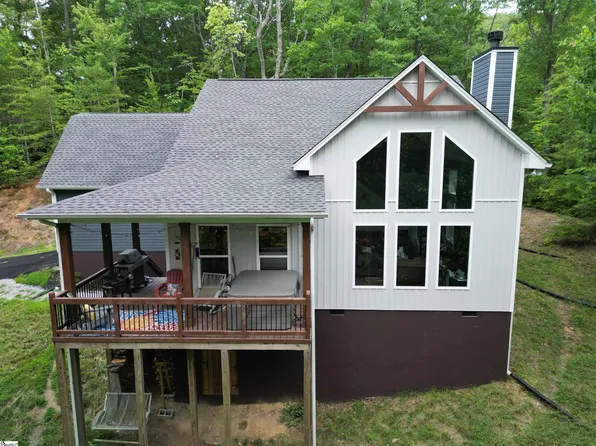 11 Lindsey Hill Trl, Marietta, SC 29661