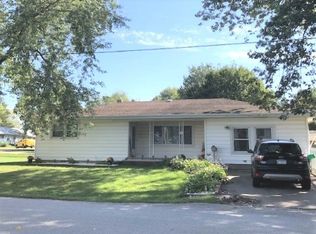 801 S Vermillion St, Paxton, IL 60957